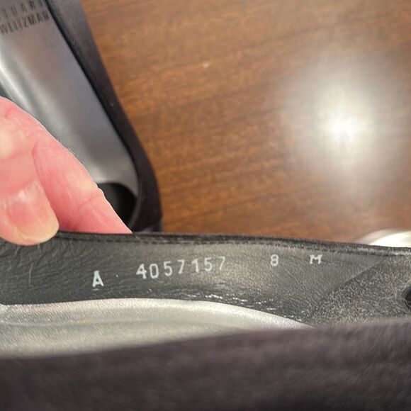 Stuart Weitzman Black Gigi Ritz Peep Toe Heels, Size 8 - Picture 12 of 12